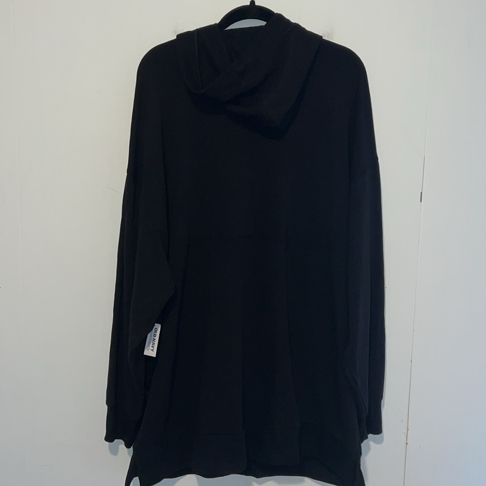 NWT Old Navy Women’s Pullover V-neck Black Hoodie AA2 - Picture 2 of 6